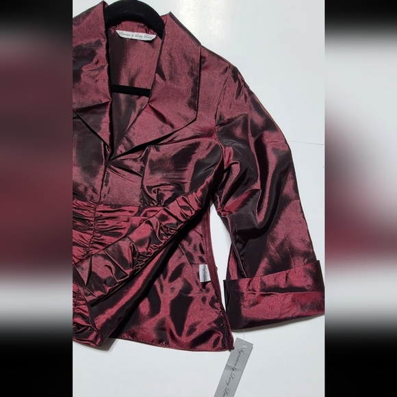 Signature by Larry Levine Formal Blouse Top Burgundy Size Medium NWT - Picture 2 of 11